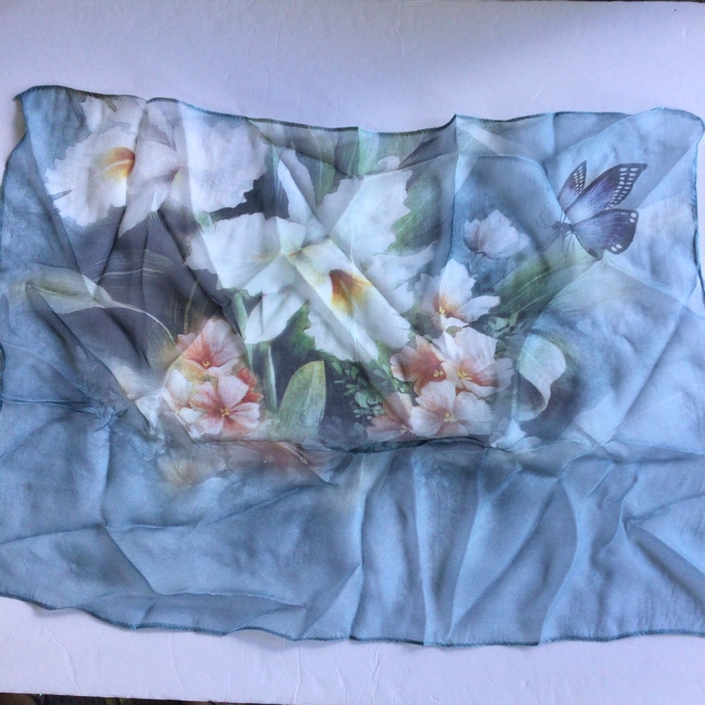 SILK FLORAL BUTTERFLY NECK HAIR OR BAG SCARF NWT